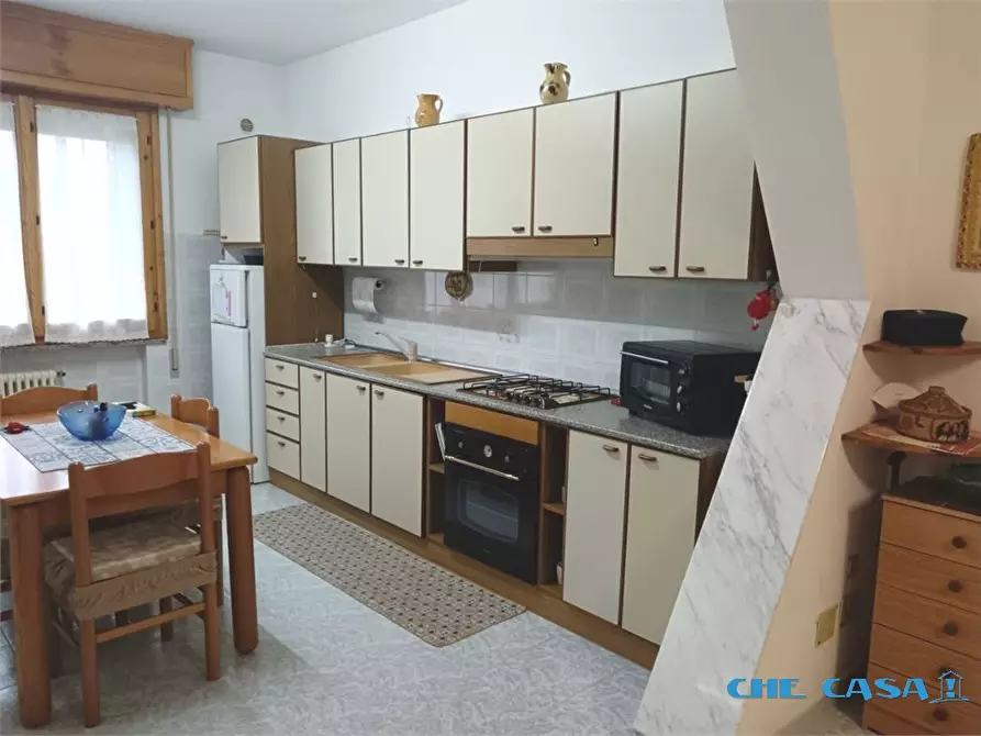 Immagine 9 di Appartamento in vendita  a Tavoleto