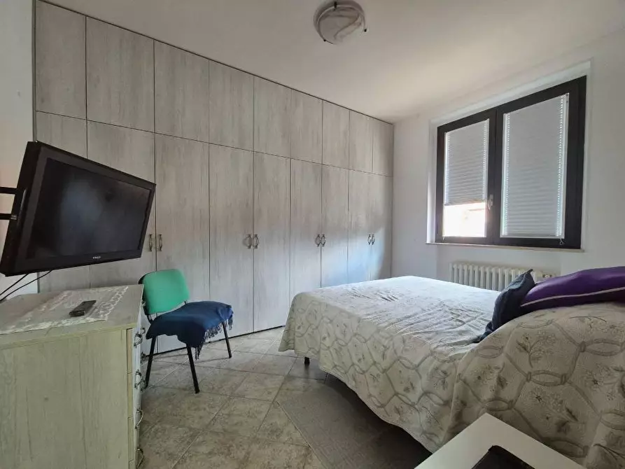 Immagine 10 di Appartamento in vendita  41 a Catignano