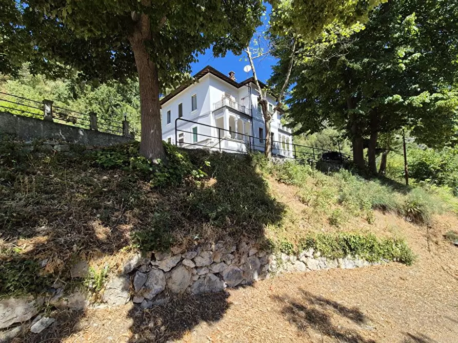 Immagine 4 di Appartamento in vendita  a Bussi Sul Tirino