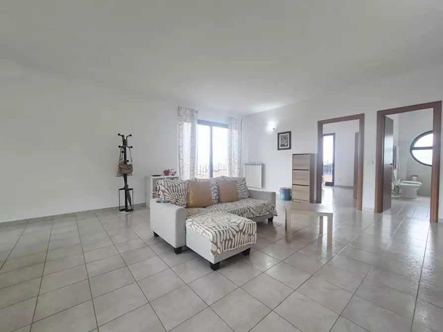 Immagine 3 di Appartamento in vendita  a Lettomanoppello