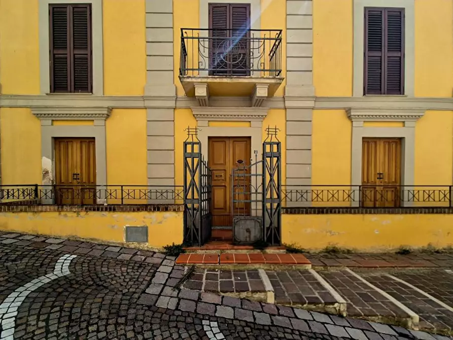 Immagine 7 di Villa in vendita  27 a Farindola