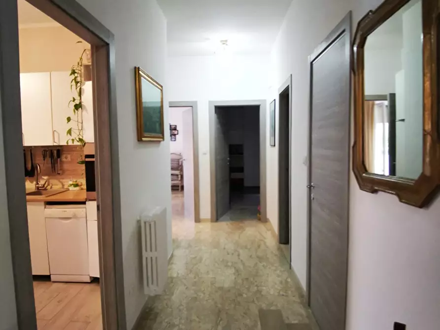 Immagine 2 di Appartamento in vendita  a Pescara