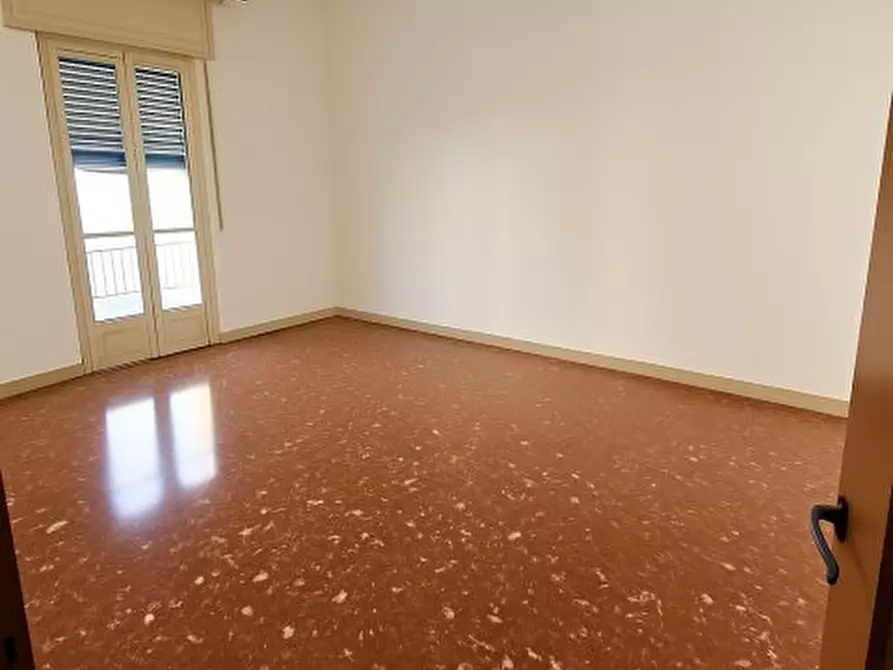 Immagine 1 di Appartamento in vendita  a Pescara