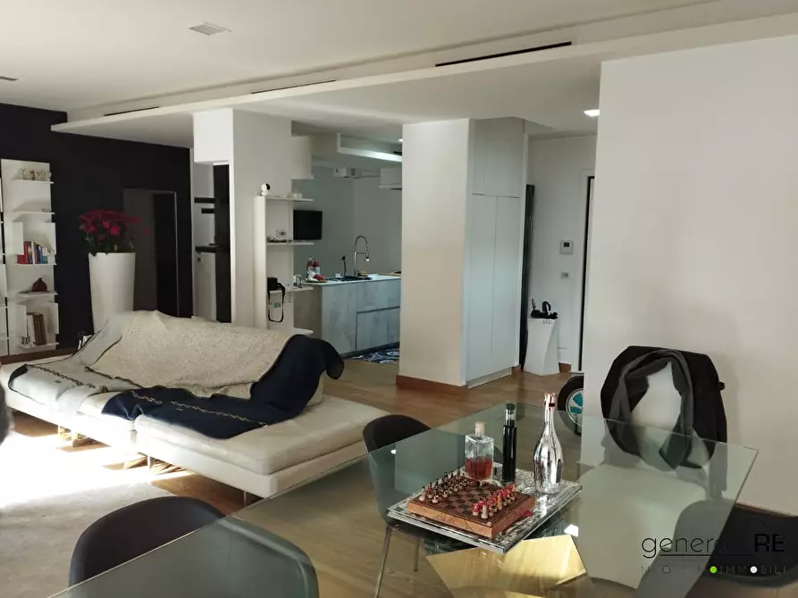 Immagine 3 di Appartamento in vendita  a Pescara