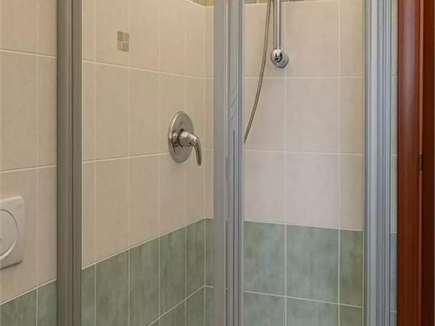 Immagine 7 di Appartamento in vendita  a Pescara