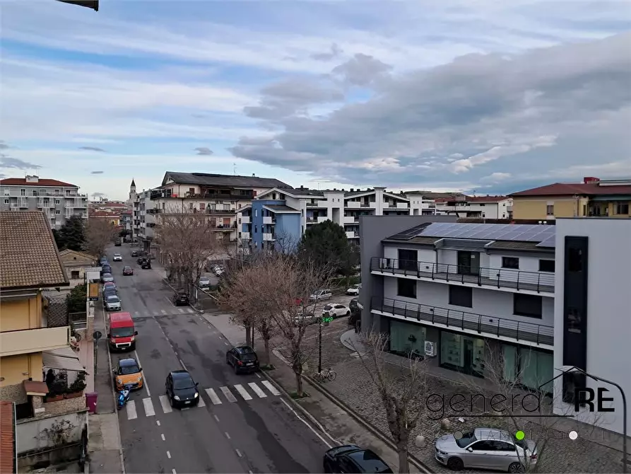 Immagine 6 di Appartamento in vendita  a Pescara