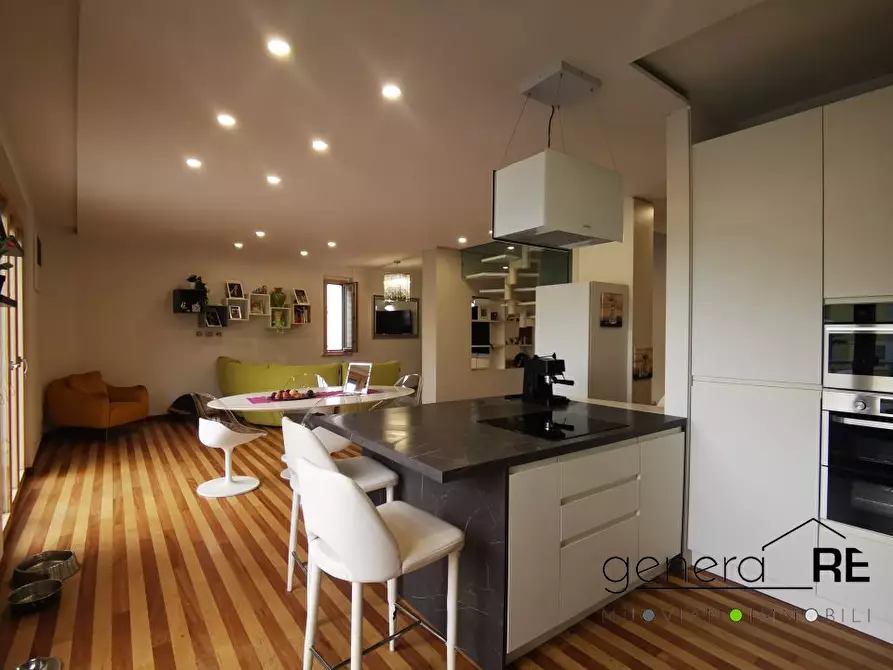 Immagine 7 di Appartamento in vendita  a Pescara