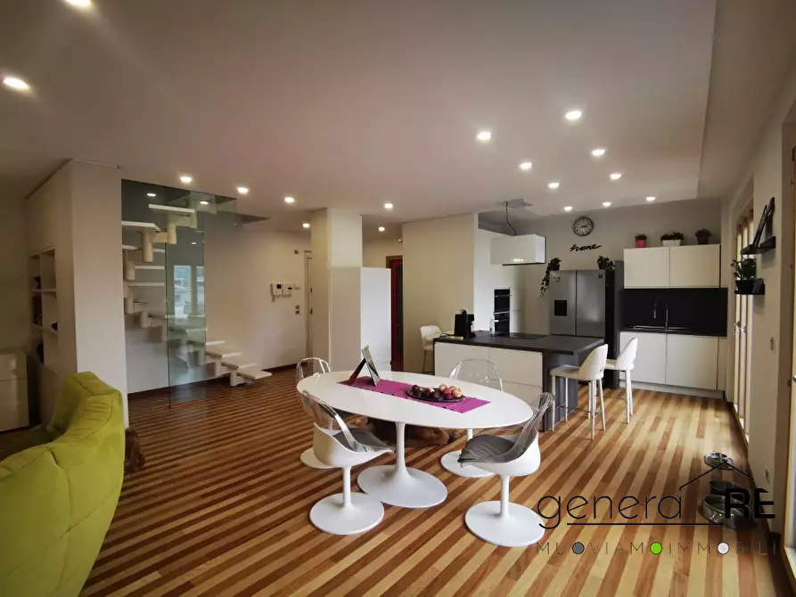 Immagine 2 di Appartamento in vendita  a Pescara