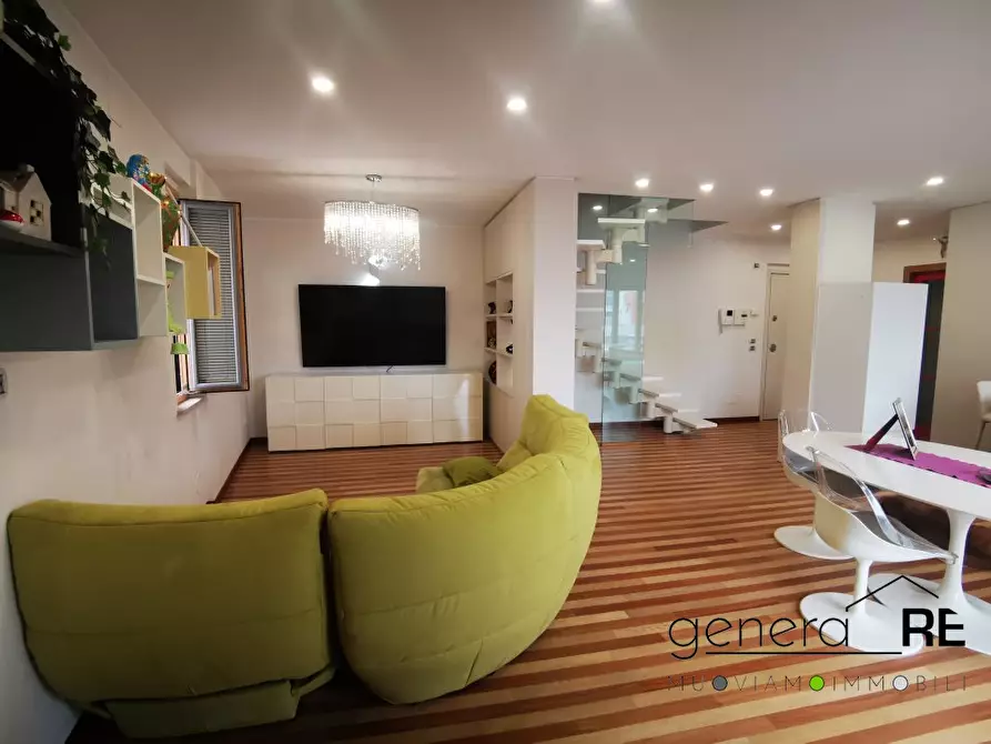 Immagine 5 di Appartamento in vendita  a Pescara