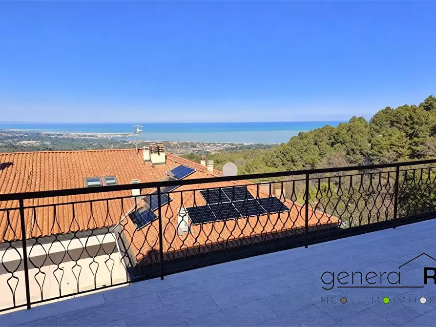 Immagine 1 di Appartamento in vendita  a Pescara