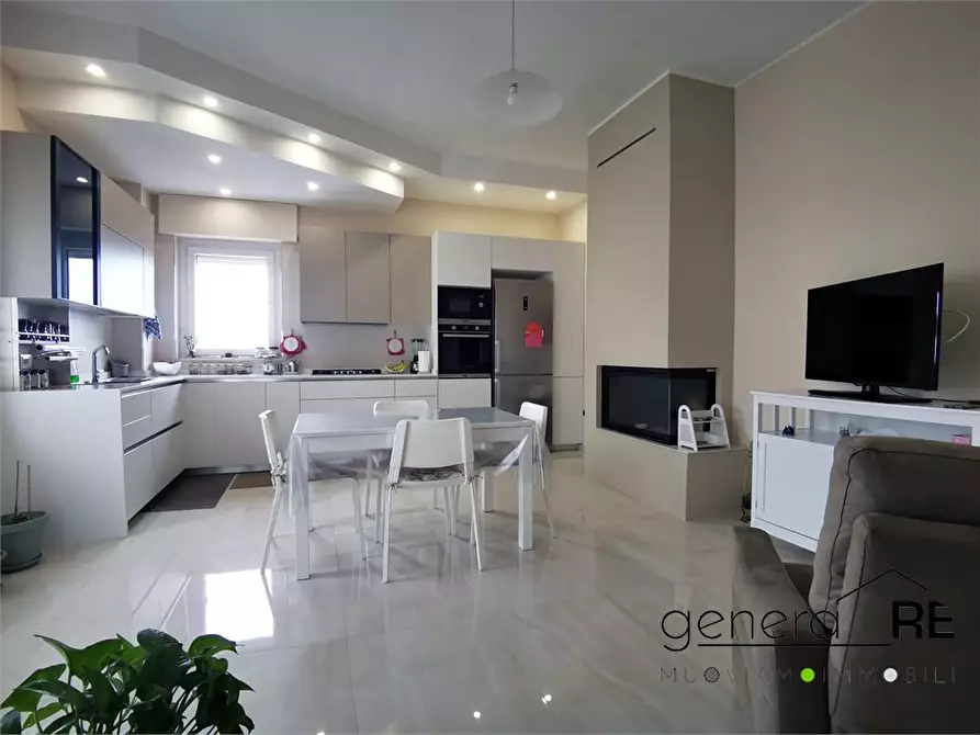 Immagine 4 di Appartamento in vendita  a Pescara