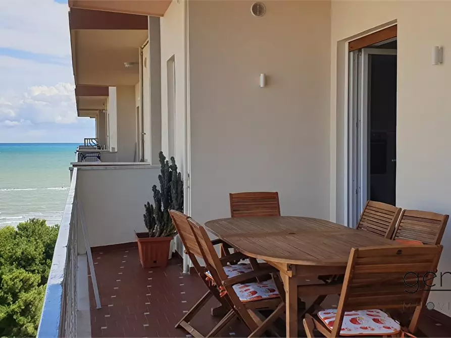 Immagine 1 di Appartamento in vendita  a Montesilvano