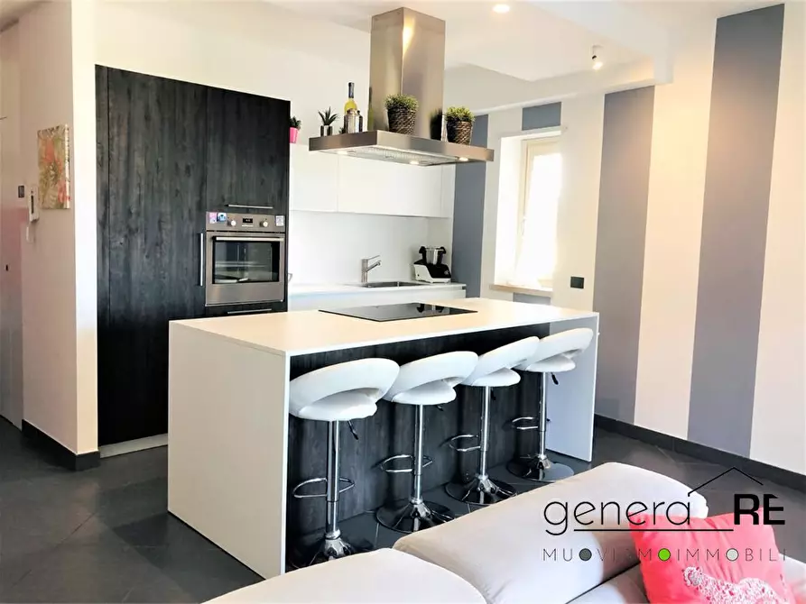 Immagine 5 di Appartamento in vendita  a Pescara