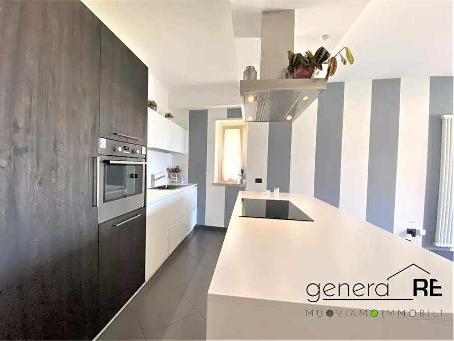 Immagine 6 di Appartamento in vendita  a Pescara