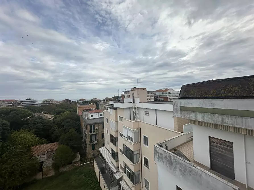 Immagine 4 di Appartamento in vendita  46 a Pescara