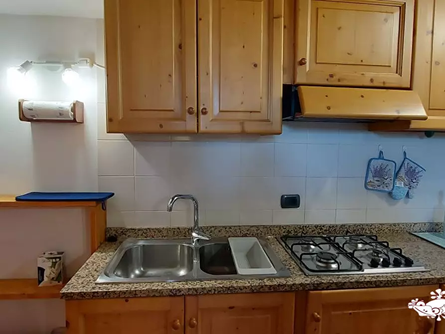 Immagine 10 di Appartamento in vendita  a Volterra