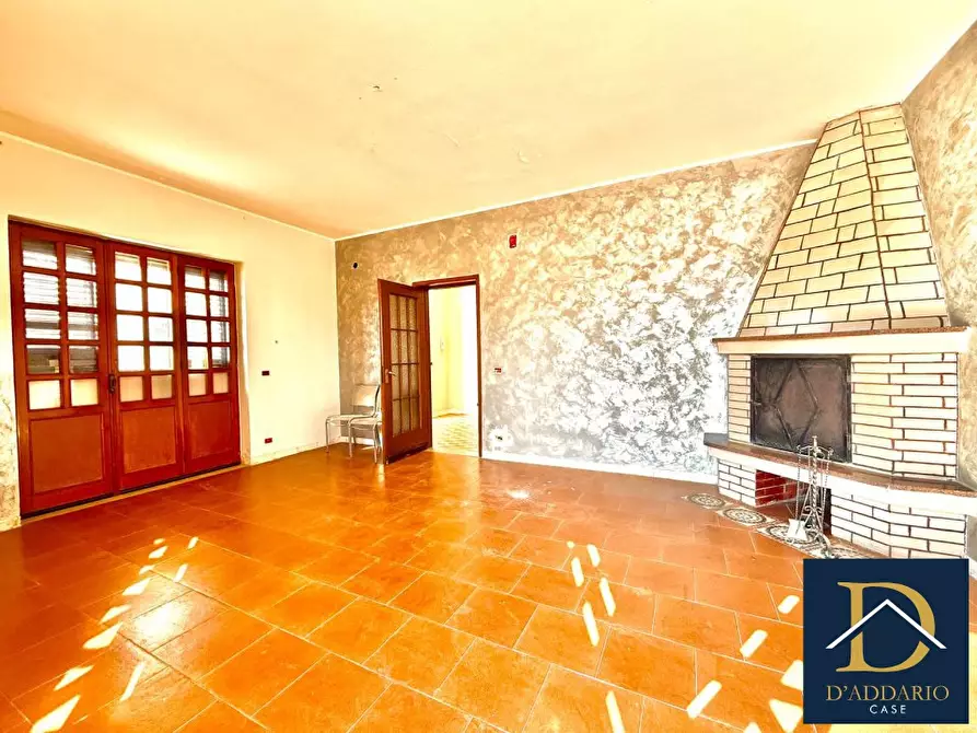 Immagine 2 di Appartamento in vendita  328 a Taranto