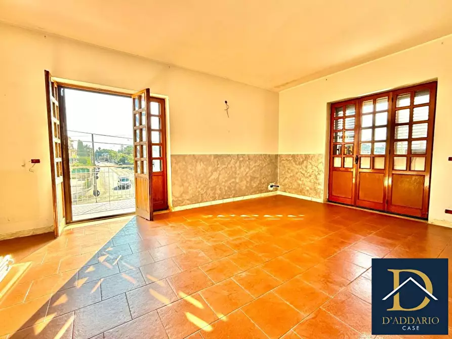 Immagine 4 di Appartamento in vendita  328 a Taranto