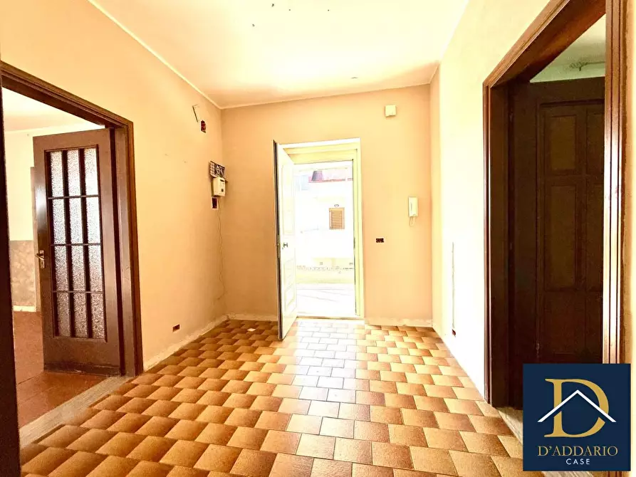 Immagine 3 di Appartamento in vendita  328 a Taranto