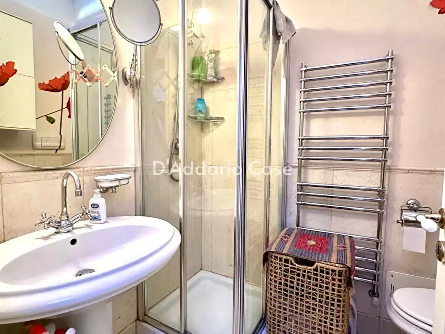 Immagine 9 di Appartamento in vendita  73 a Taranto