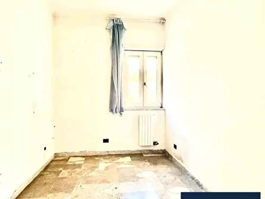 Immagine 8 di Appartamento in vendita  37 a Taranto