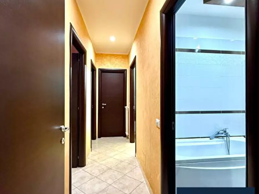 Immagine 8 di Appartamento in vendita  3 a Taranto