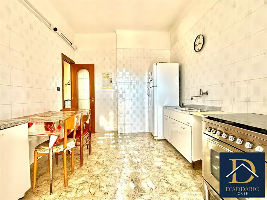 Immagine 5 di Appartamento in vendita  23 a Taranto