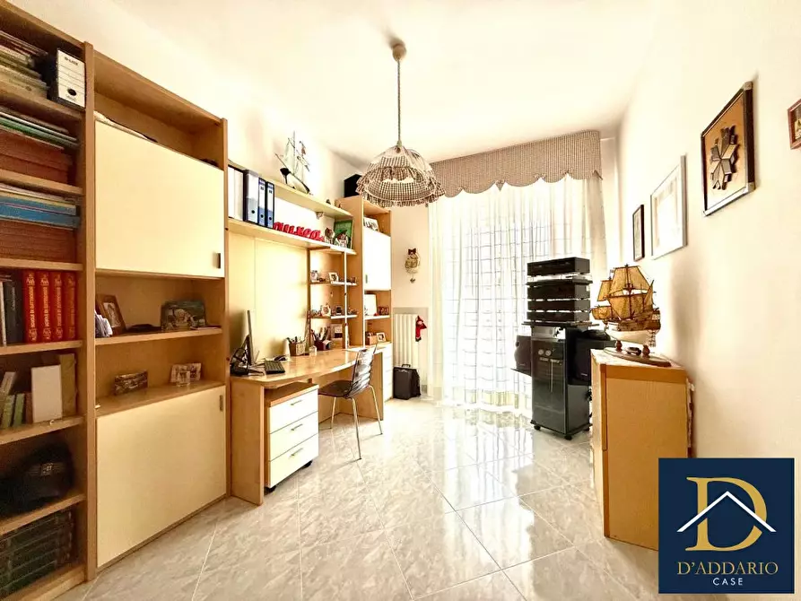 Immagine 9 di Appartamento in vendita  6-c a Taranto