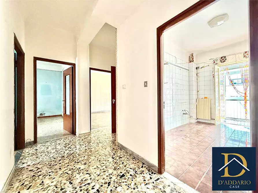 Immagine 5 di Appartamento in vendita  152 a Taranto