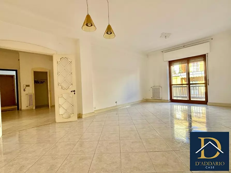 Immagine 5 di Appartamento in vendita  103 a Taranto