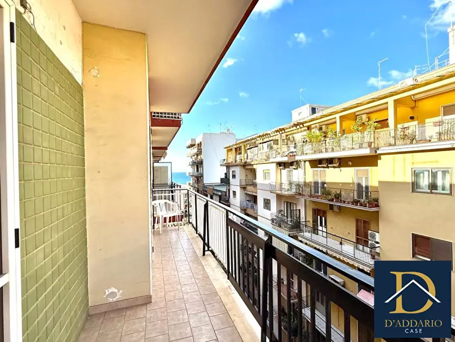 Immagine 7 di Appartamento in vendita  103 a Taranto