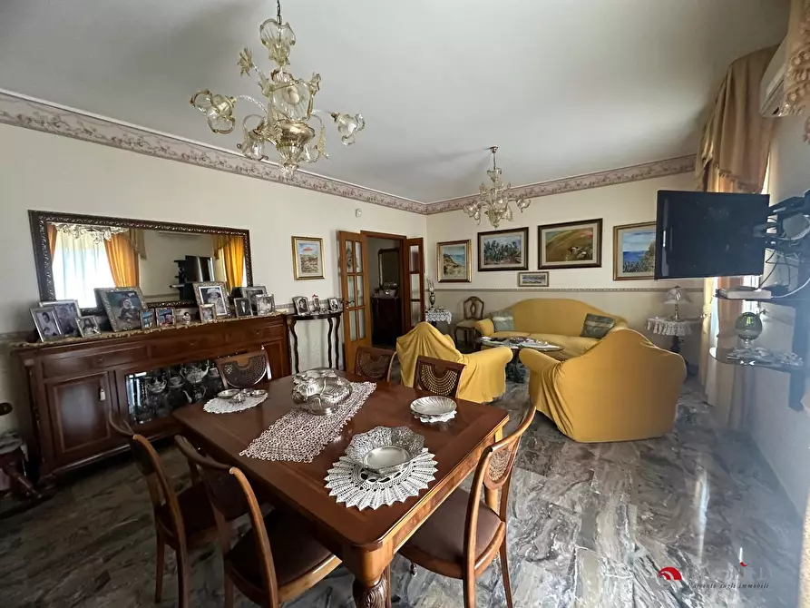 Immagine 4 di Appartamento in vendita  a Reggio Di Calabria