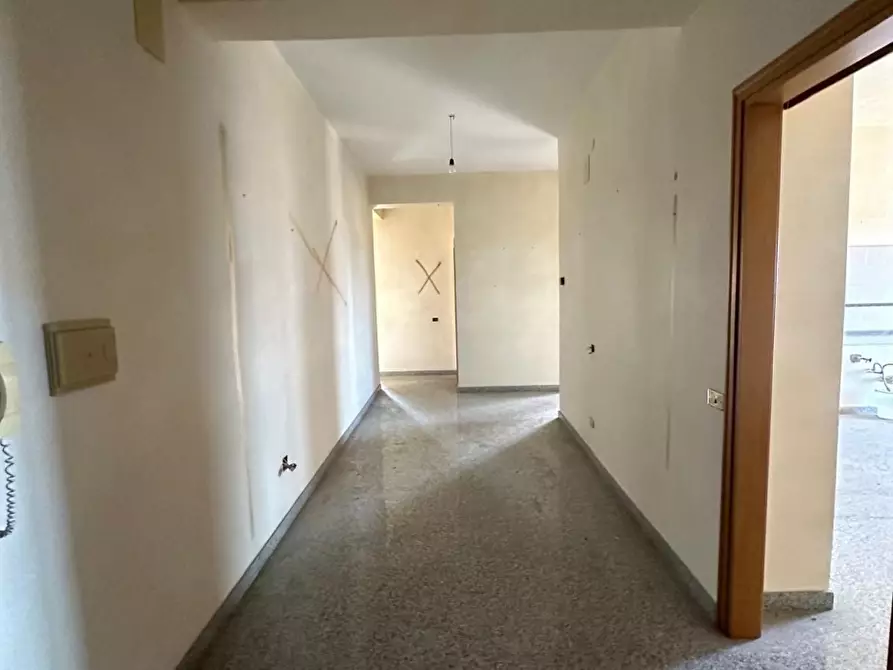 Immagine 6 di Appartamento in vendita  a Melito Di Porto Salvo