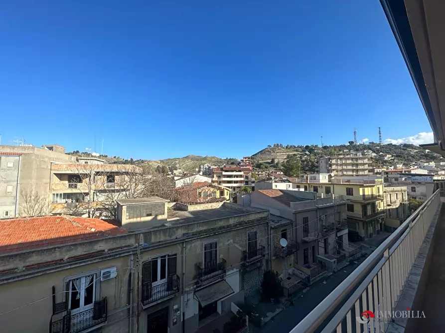 Immagine 2 di Appartamento in vendita  a Melito Di Porto Salvo