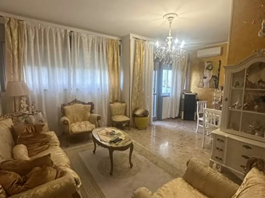 Immagine 1 di Appartamento in vendita  a Bova Marina