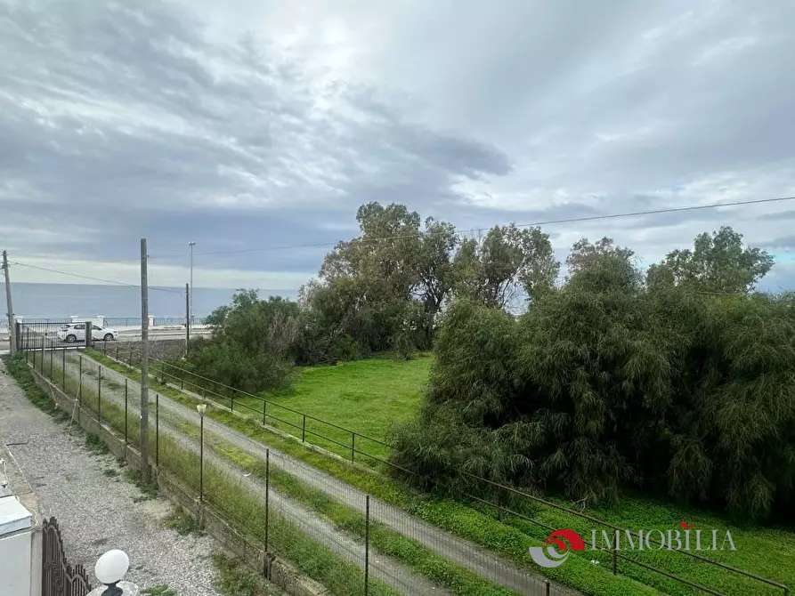 Immagine 4 di Appartamento in vendita  a Melito Di Porto Salvo