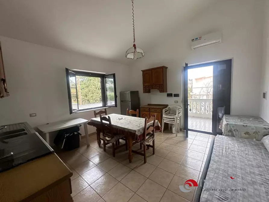 Immagine 7 di Appartamento in vendita  a Melito Di Porto Salvo