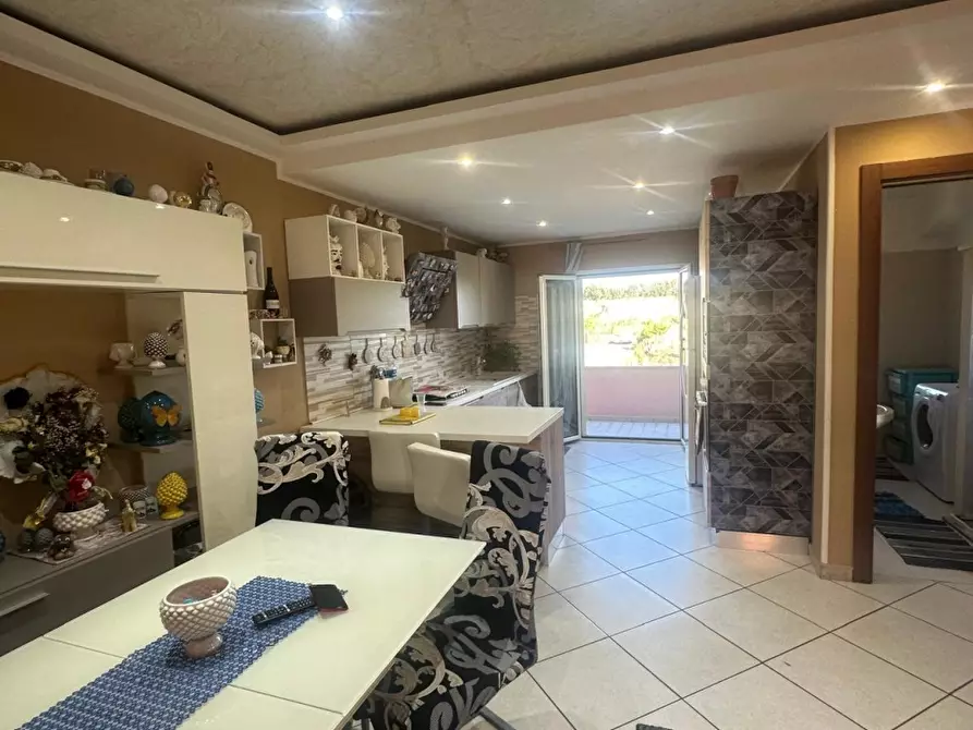 Immagine 2 di Appartamento in vendita  a Melito Di Porto Salvo