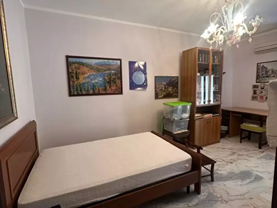 Immagine 9 di Appartamento in vendita  a Bova Marina