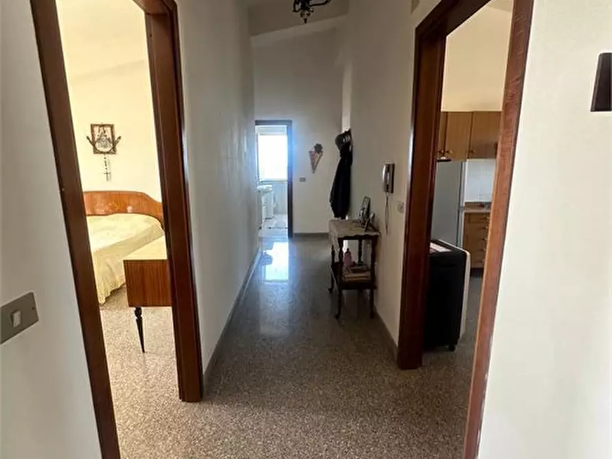 Immagine 8 di Appartamento in vendita  37 a Melito Di Porto Salvo