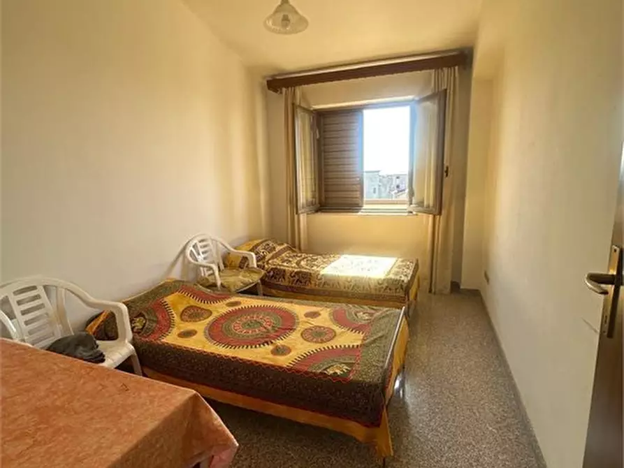 Immagine 10 di Appartamento in vendita  37 a Melito Di Porto Salvo