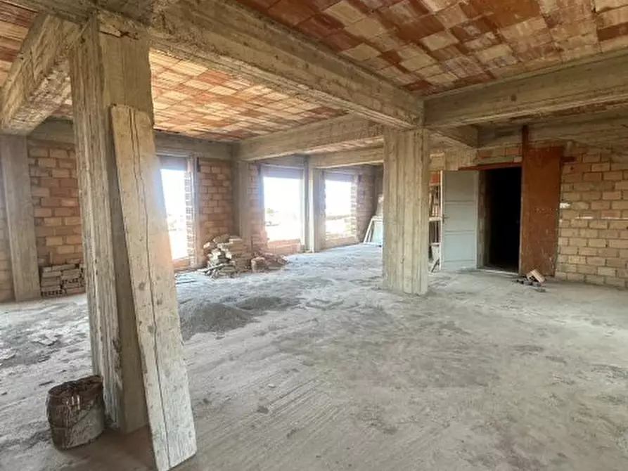 Immagine 2 di Appartamento in vendita  a Melito Di Porto Salvo