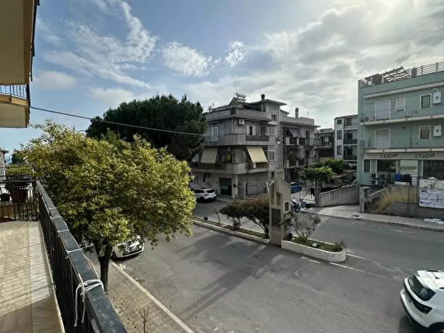 Immagine 2 di Appartamento in vendita  1 a Melito Di Porto Salvo