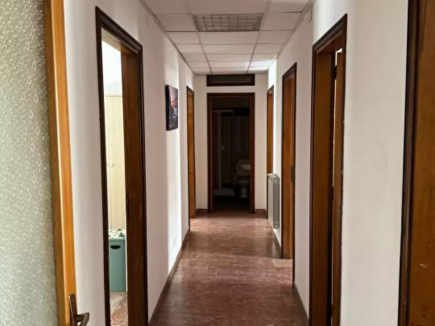 Immagine 5 di Appartamento in vendita  8 a Reggio Di Calabria