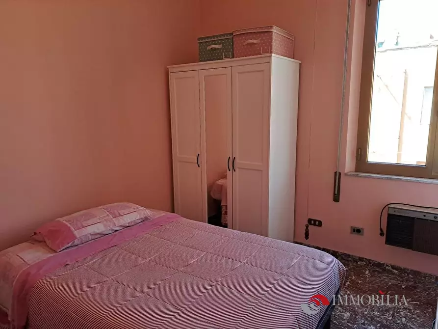 Immagine 8 di Appartamento in vendita  a Reggio Di Calabria