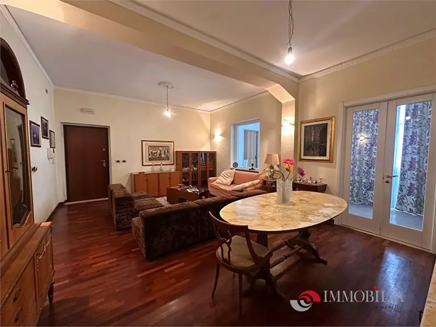 Immagine 1 di Appartamento in vendita  a Melito Di Porto Salvo