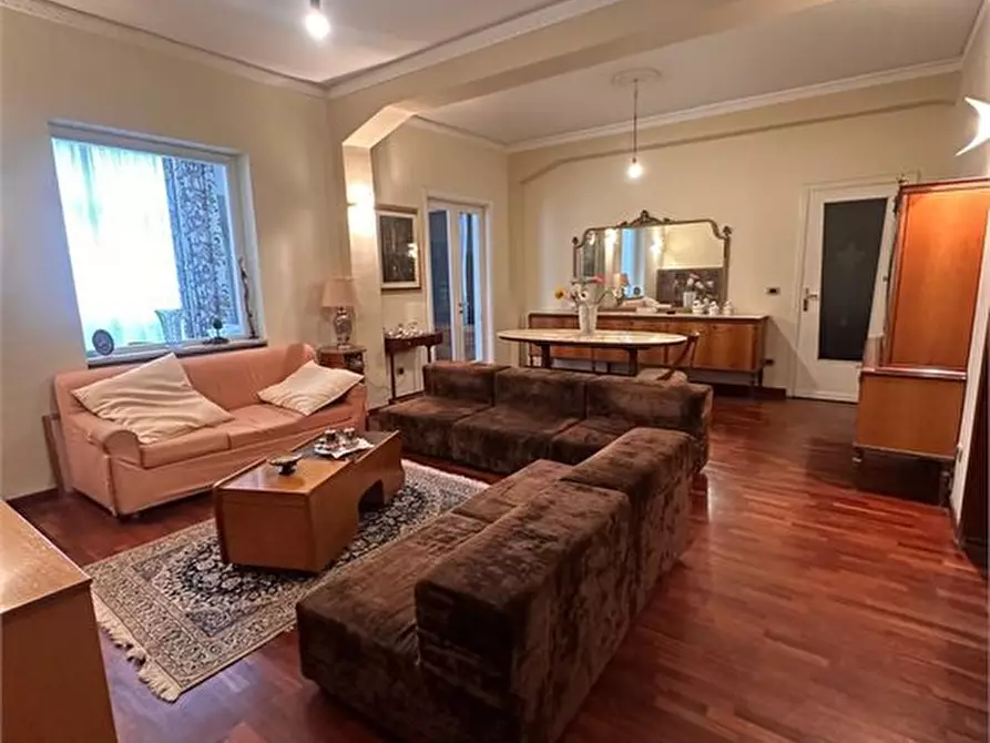 Immagine 4 di Appartamento in vendita  a Melito Di Porto Salvo