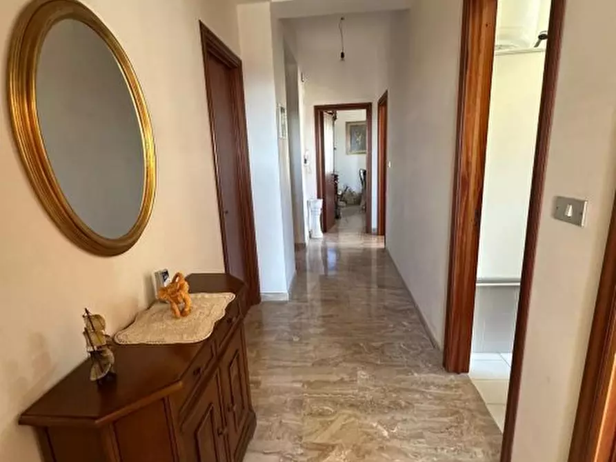 Immagine 9 di Appartamento in vendita  9 a Melito Di Porto Salvo