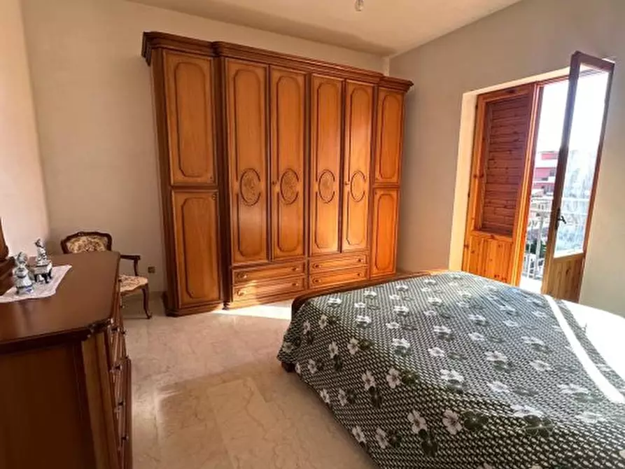 Immagine 10 di Appartamento in vendita  9 a Melito Di Porto Salvo