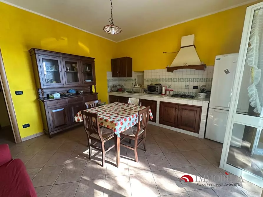 Immagine 4 di Appartamento in vendita  30 a Melito Di Porto Salvo